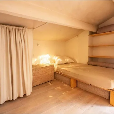 Appt Moderne- Ac-2Br-3P - Beach 5Min-St-Tropez سان تروبيه